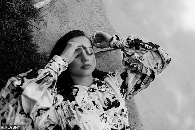 Ana de Armas nhớ nhà vì dịch bệnh ảnh 10 Ana de Armas nho nha vi dich benh anh 10