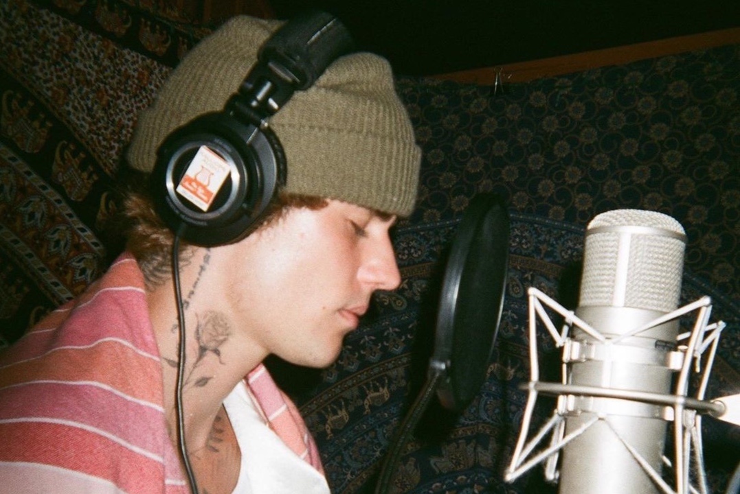 Khan gia nghi Justin Bieber xam ten Selena Gomez len co hinh anh