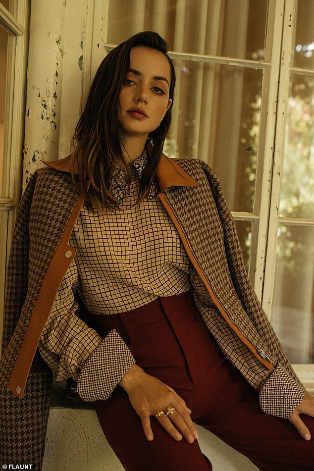 Ana de Armas nhớ nhà vì dịch bệnh ảnh 1 Ana de Armas nho nha vi dich benh anh 1