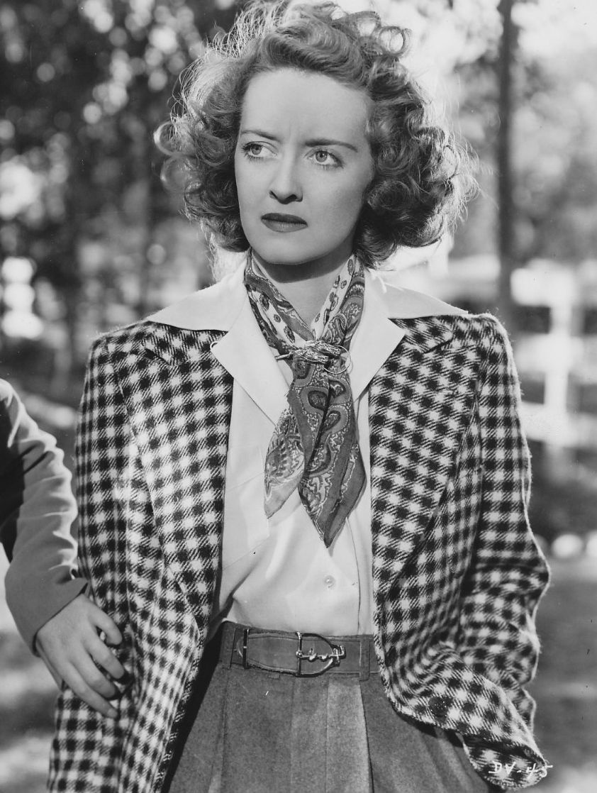 diễn viên đóng hơn 100 phim ảnh 1 dien vien dong hon 100 phim anh 1