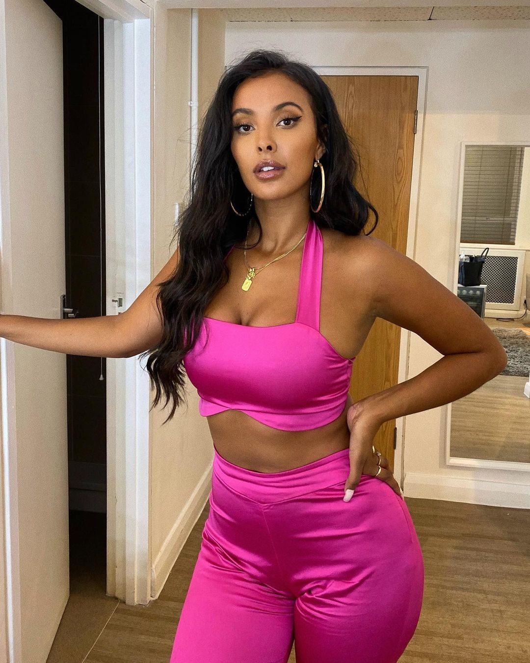 Maya Jama anh 2