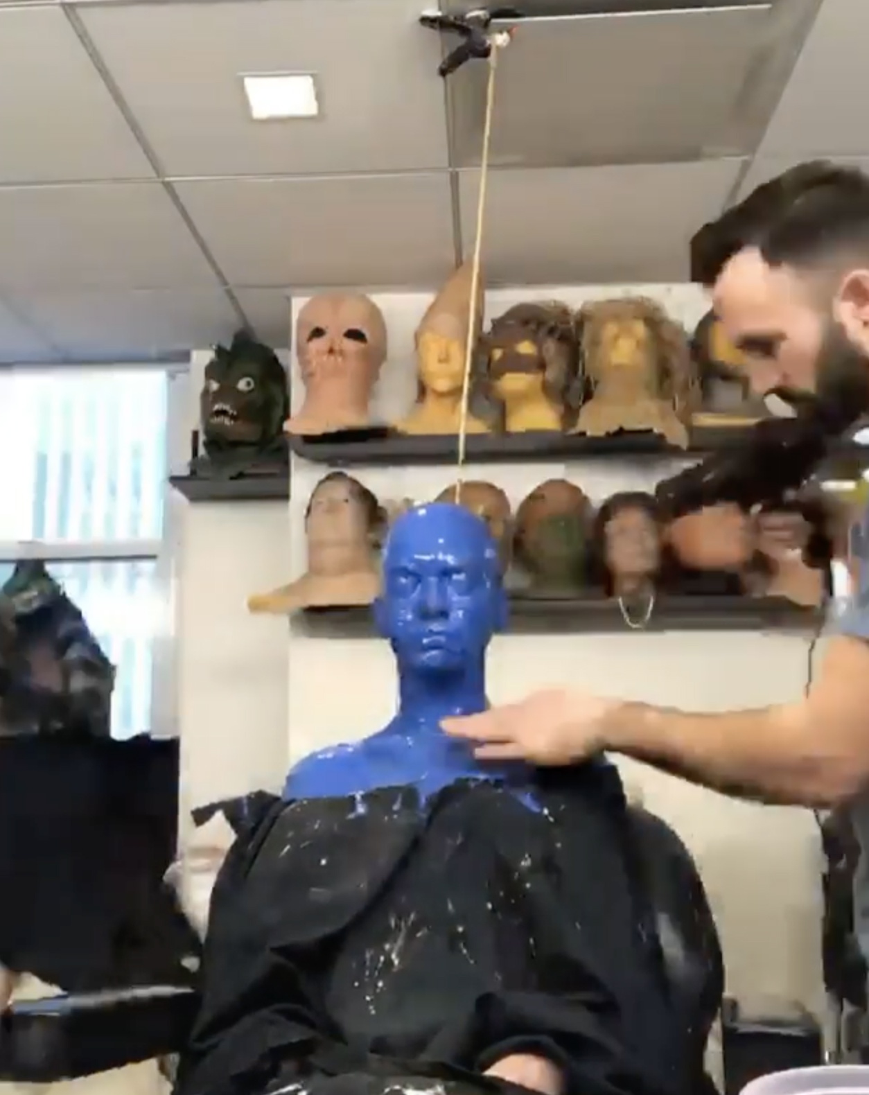 Anne Hathaway đóng phù thủy ảnh 2 Anne Hathaway dong phu thuy anh 2