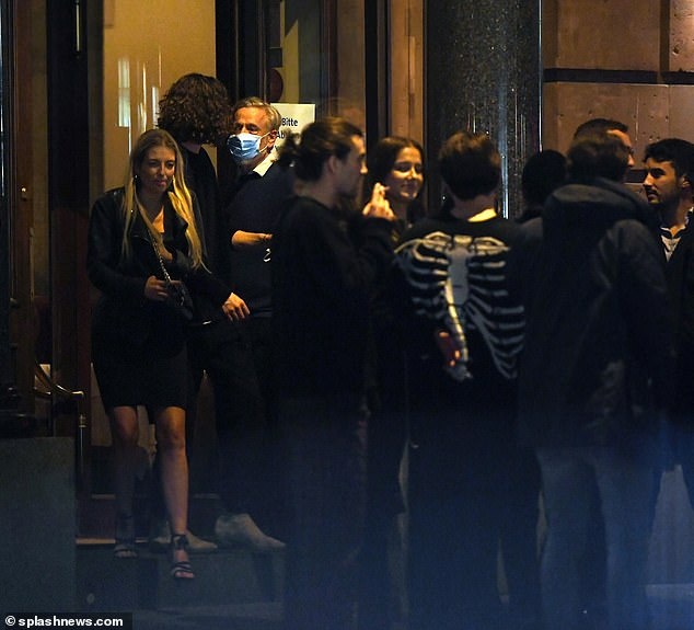 Brad Pitt va ban gai moi anh 1