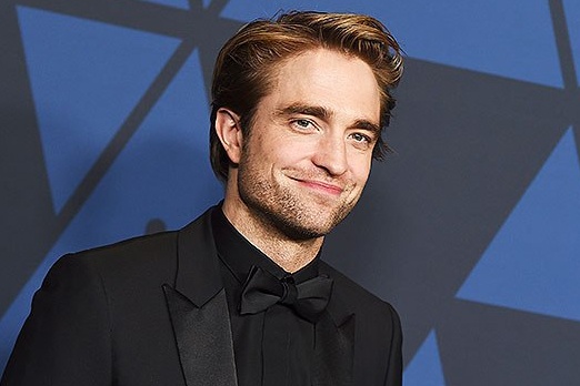 Robert Pattinson sau khi khoi Covid-19 hinh anh