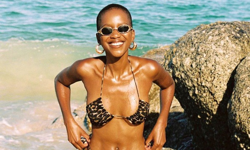 Vi sao Hoa hau Nam Phi 2020 gay tranh cai sau dang quang? hinh anh