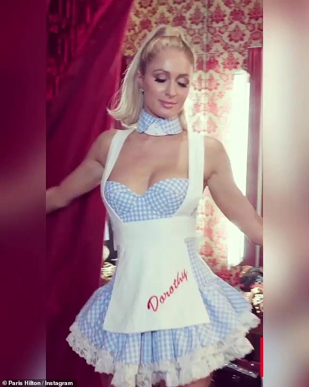 hóa trang Halloween ảnh 10 hoa trang Halloween anh 10