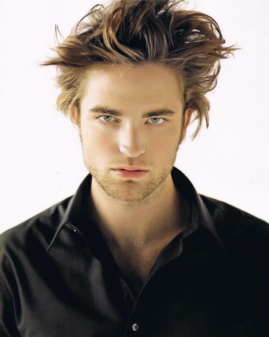 Robert Pattinson anh 1
