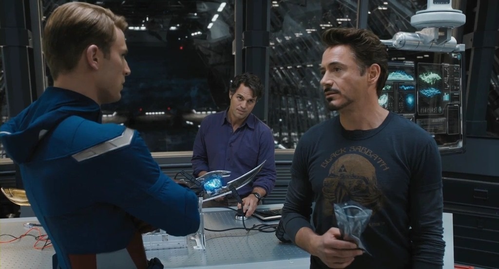 su that ve sieu anh hung anh 1