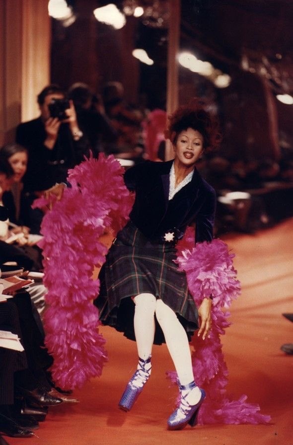 tình huống dở khóc dở cười của sao ảnh 8 tinh huong do khoc do cuoi cua sao anh 8