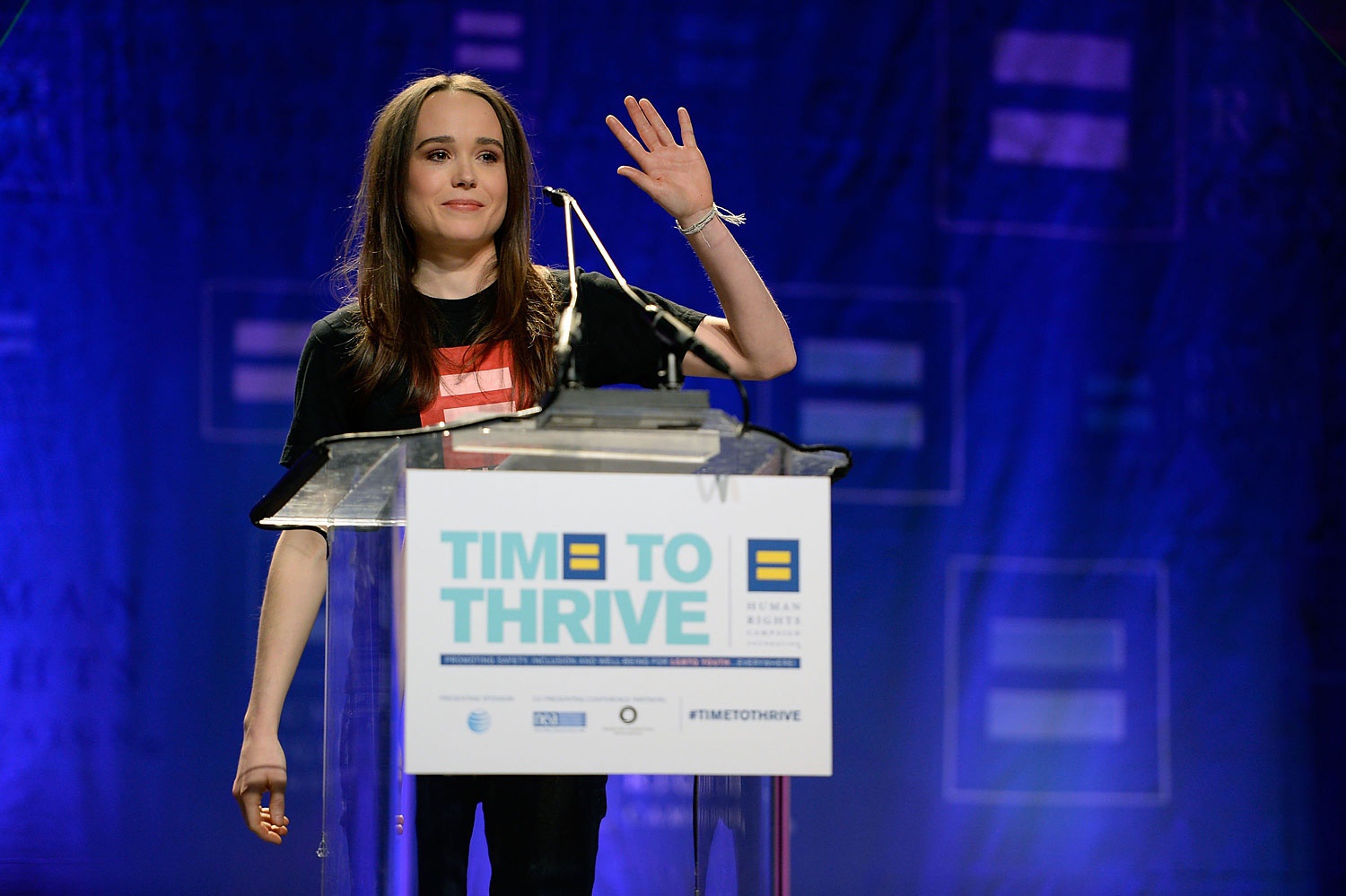 Ellen Page công khai chuyển giới ảnh 5 Ellen Page cong khai chuyen gioi anh 5