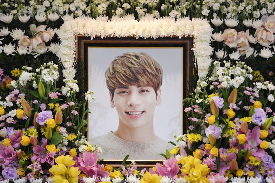 Tuong nho Jong Hyun (SHINee) hinh anh