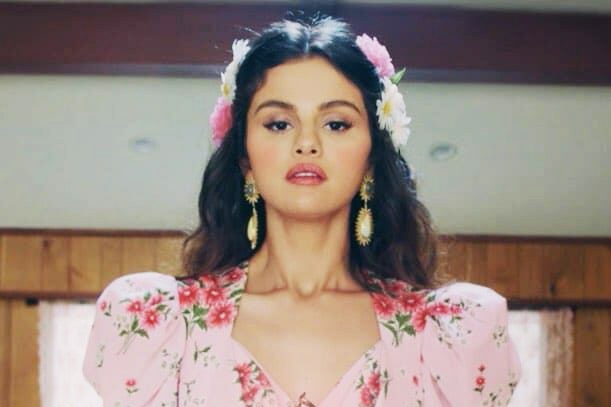 Selena Gomez duoc khen xinh dep sau khi giam can hinh anh