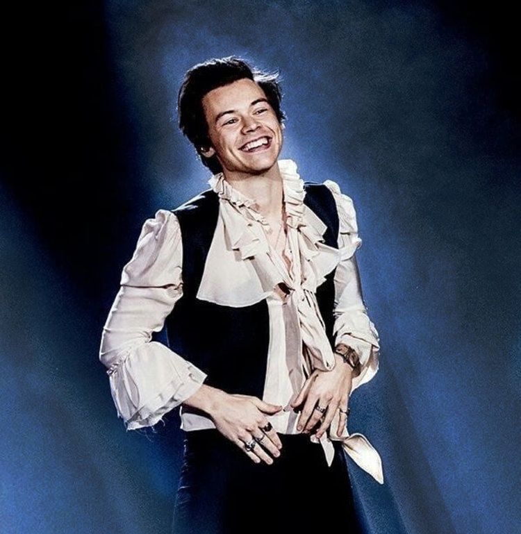 Phong cach unisex cua Harry Styles anh 10