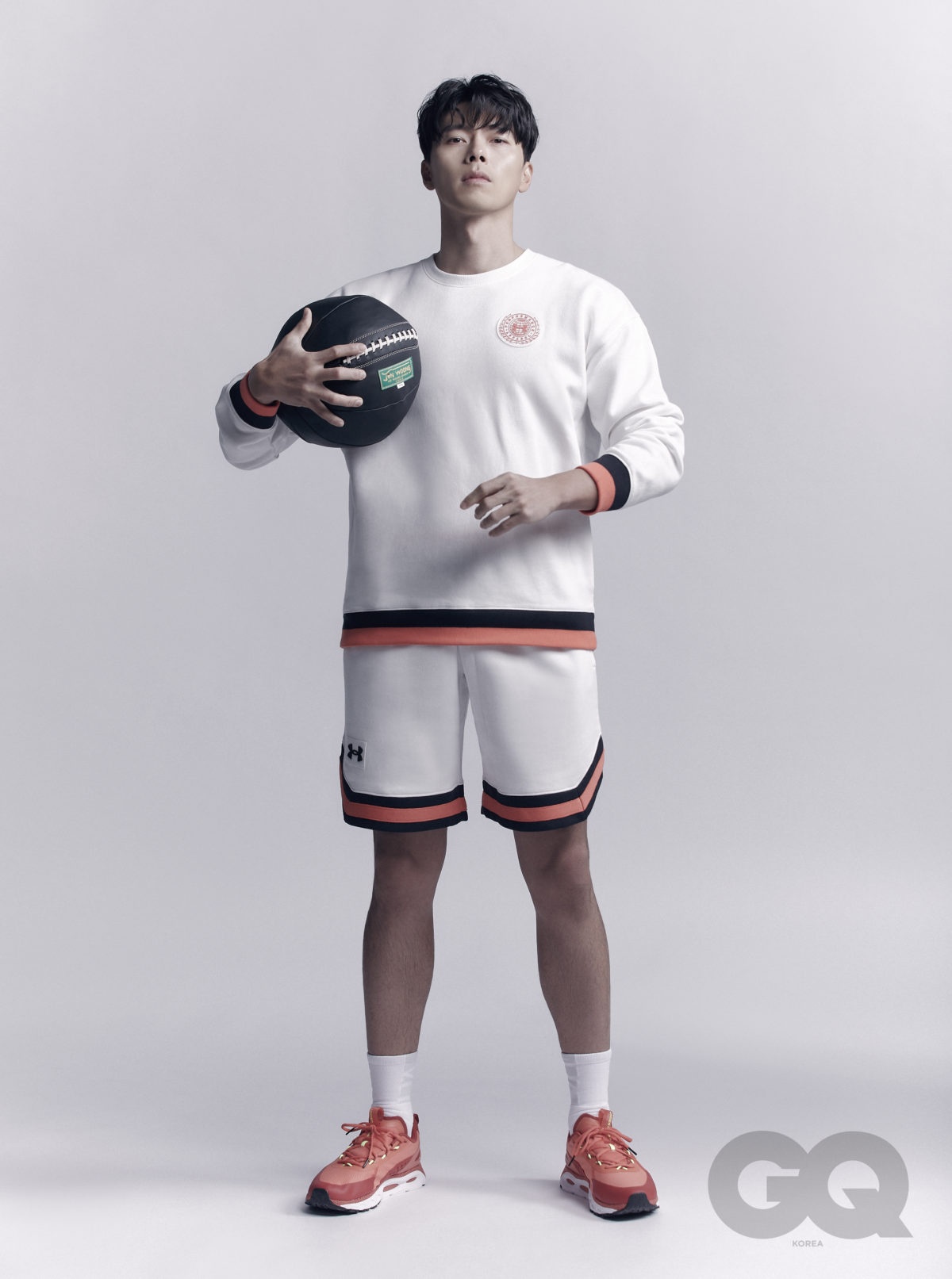 phỏng vấn Hyun Bin ảnh 5 phong van Hyun Bin anh 5