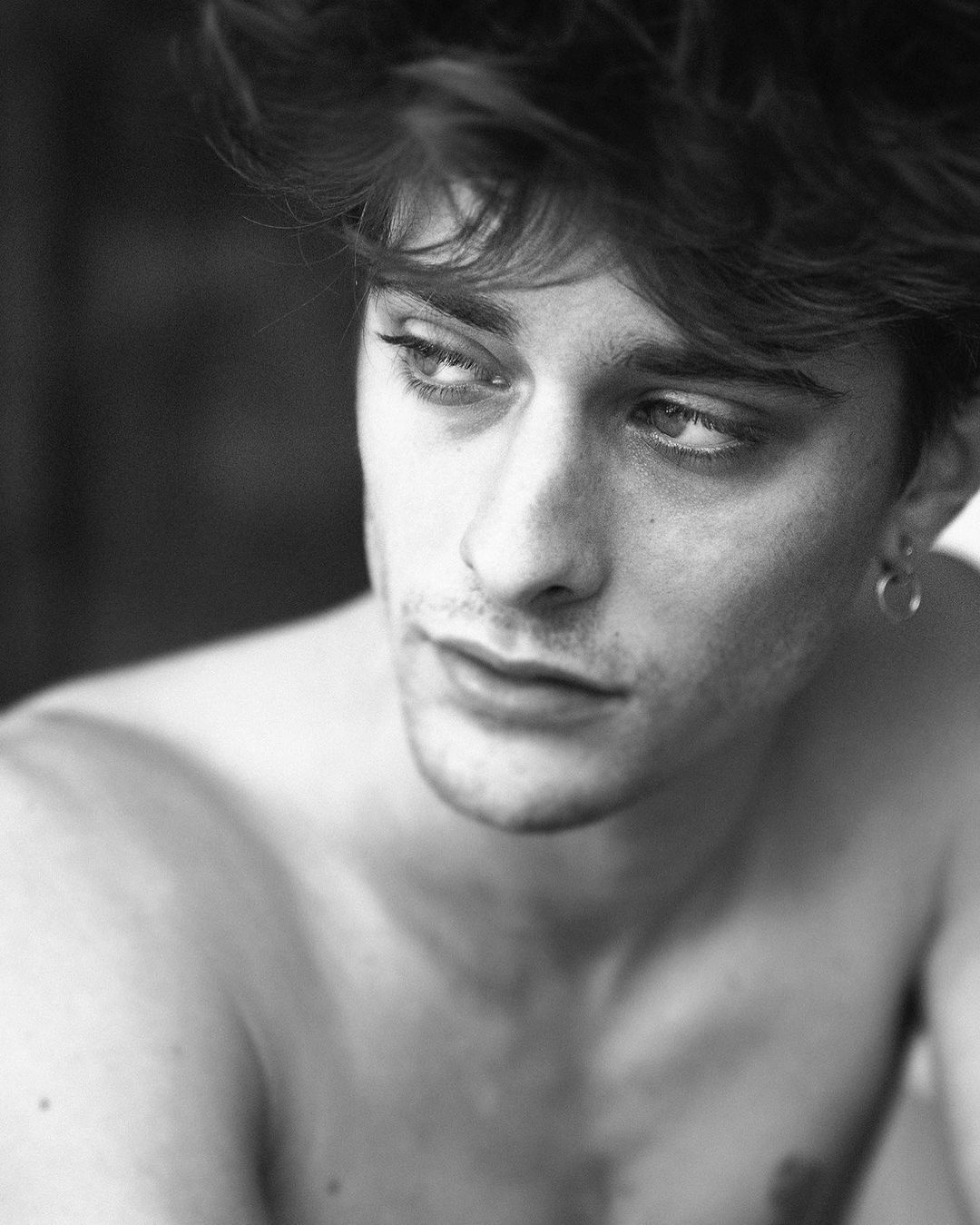 dien vien duoc so sanh voi Robert Pattinson anh 12