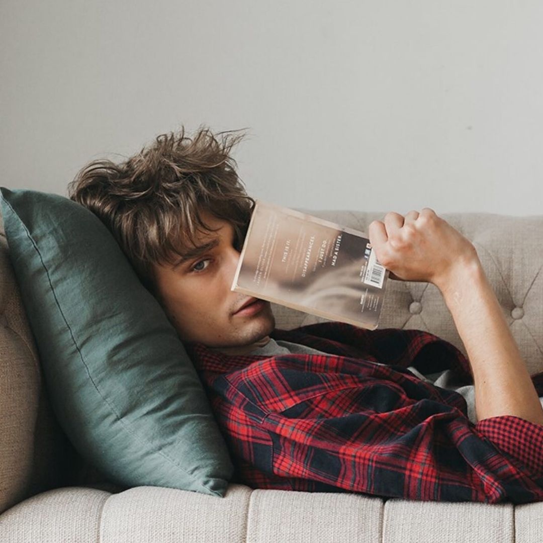 dien vien duoc so sanh voi Robert Pattinson anh 10