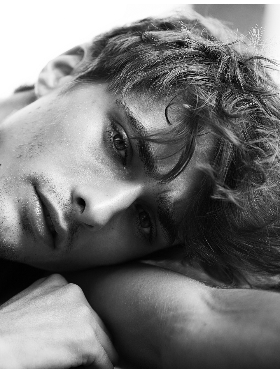 dien vien duoc so sanh voi Robert Pattinson anh 4