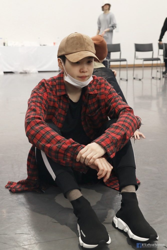 sự nghiệp của Suga BTS ảnh 2 su nghiep cua Suga BTS anh 2