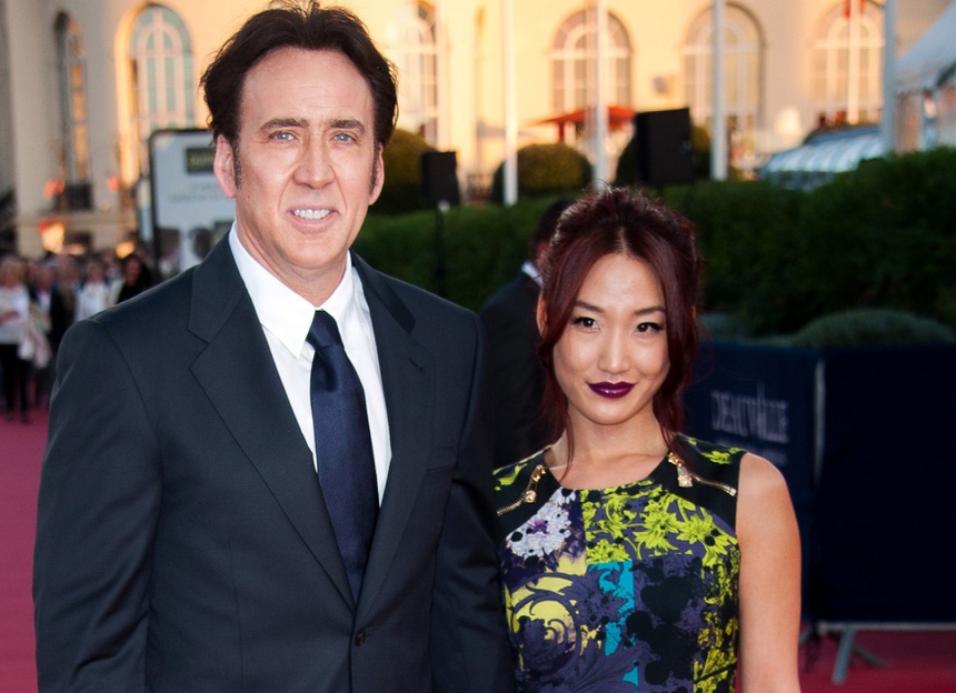 Nicolas Cage - 'di nhan' 5 lan cuoi vo, ly hon sau 4 ngay hinh anh