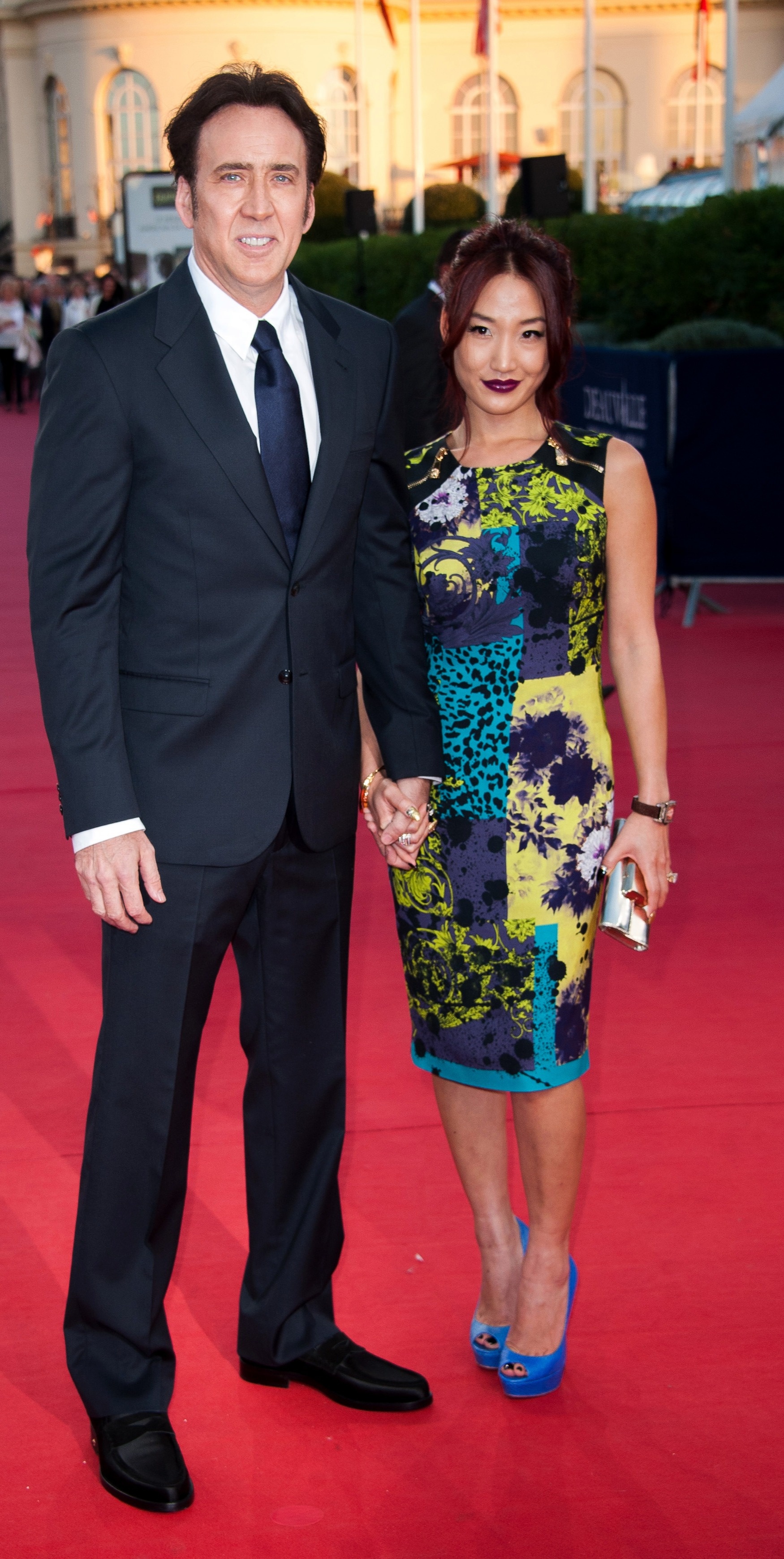 Nicolas Cage cuoi vo anh 4