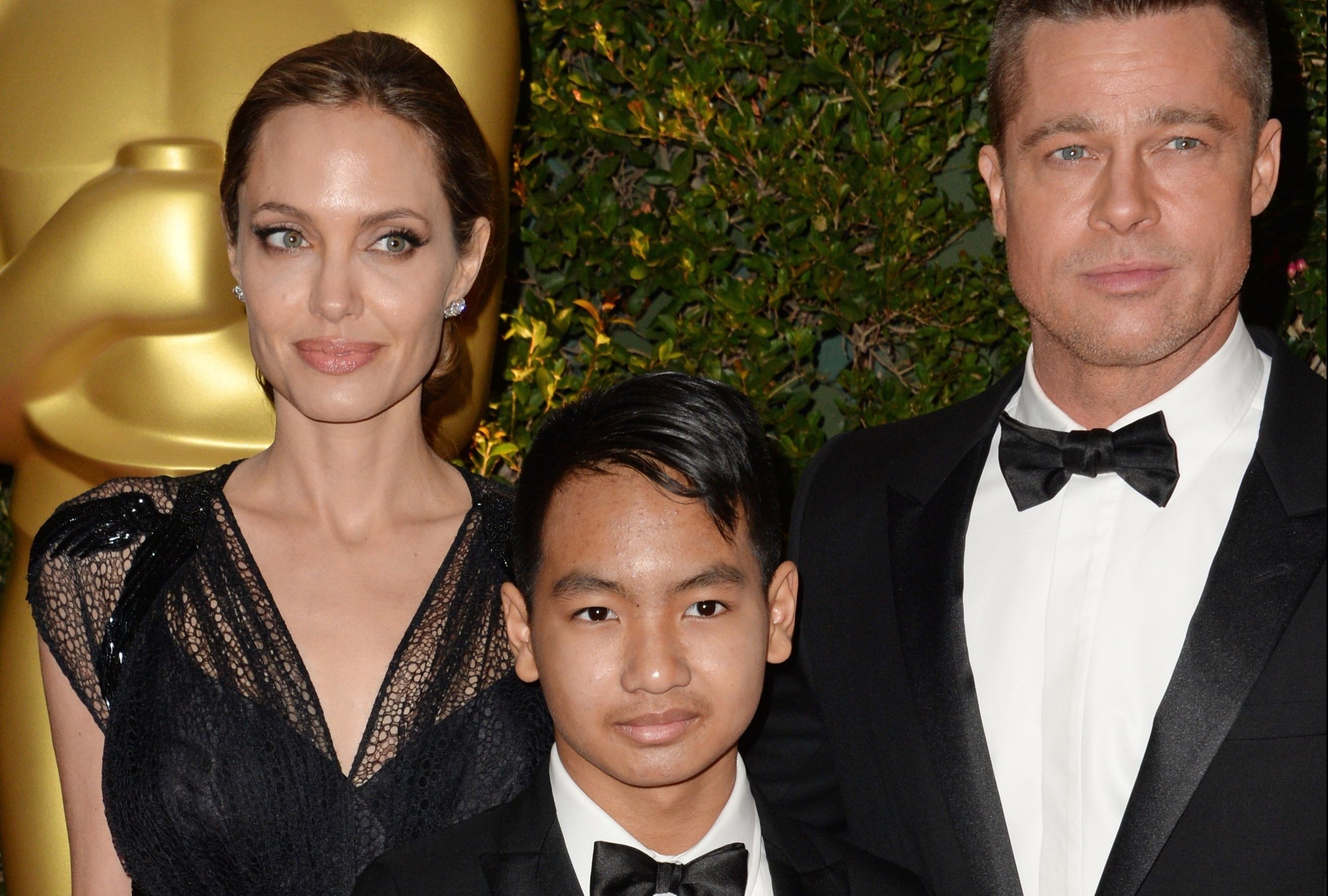 Maddox lam chung chong lai Brad Pitt hinh anh