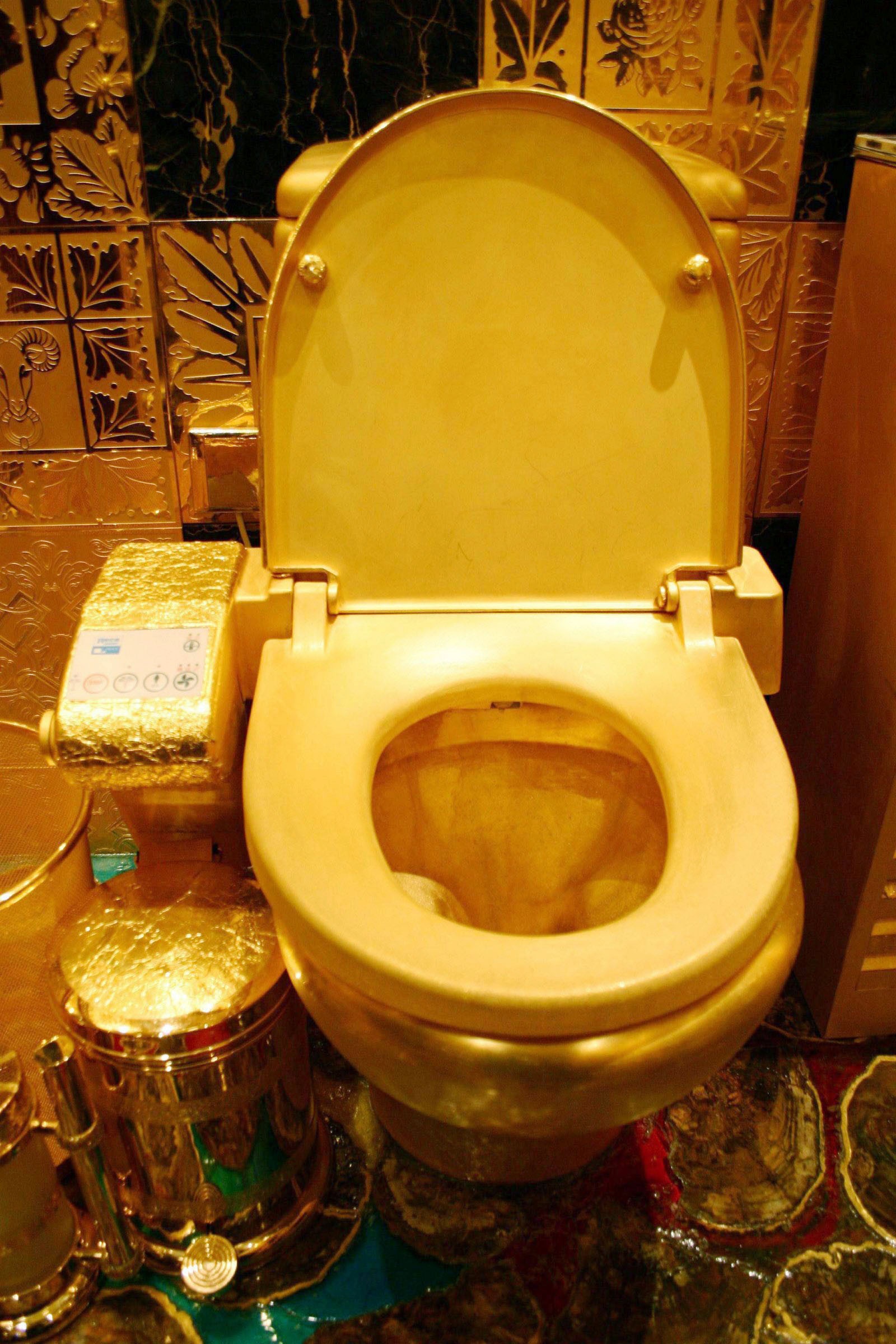 Kanye West tiêu tiền vào việc gì ảnh 3 Kanye West tieu tien vao viec gi anh 3