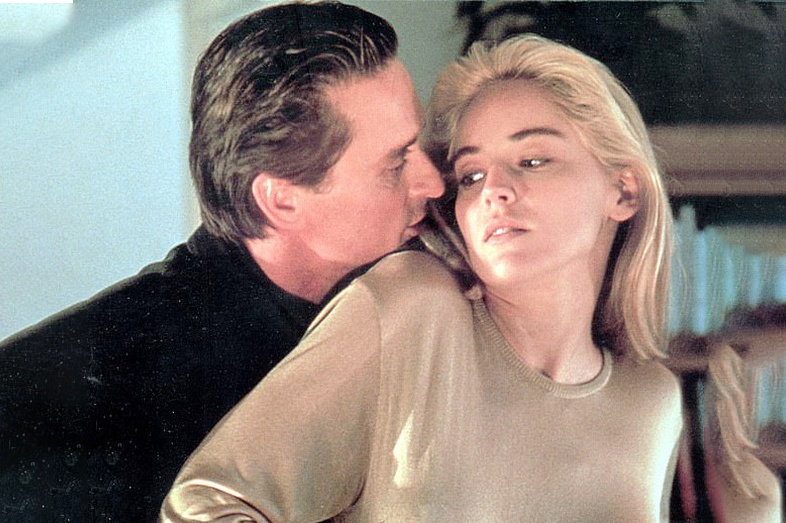 Minh tinh 'Ban nang goc' tiet lo bi nguoi than lam dung tinh duc hinh anh