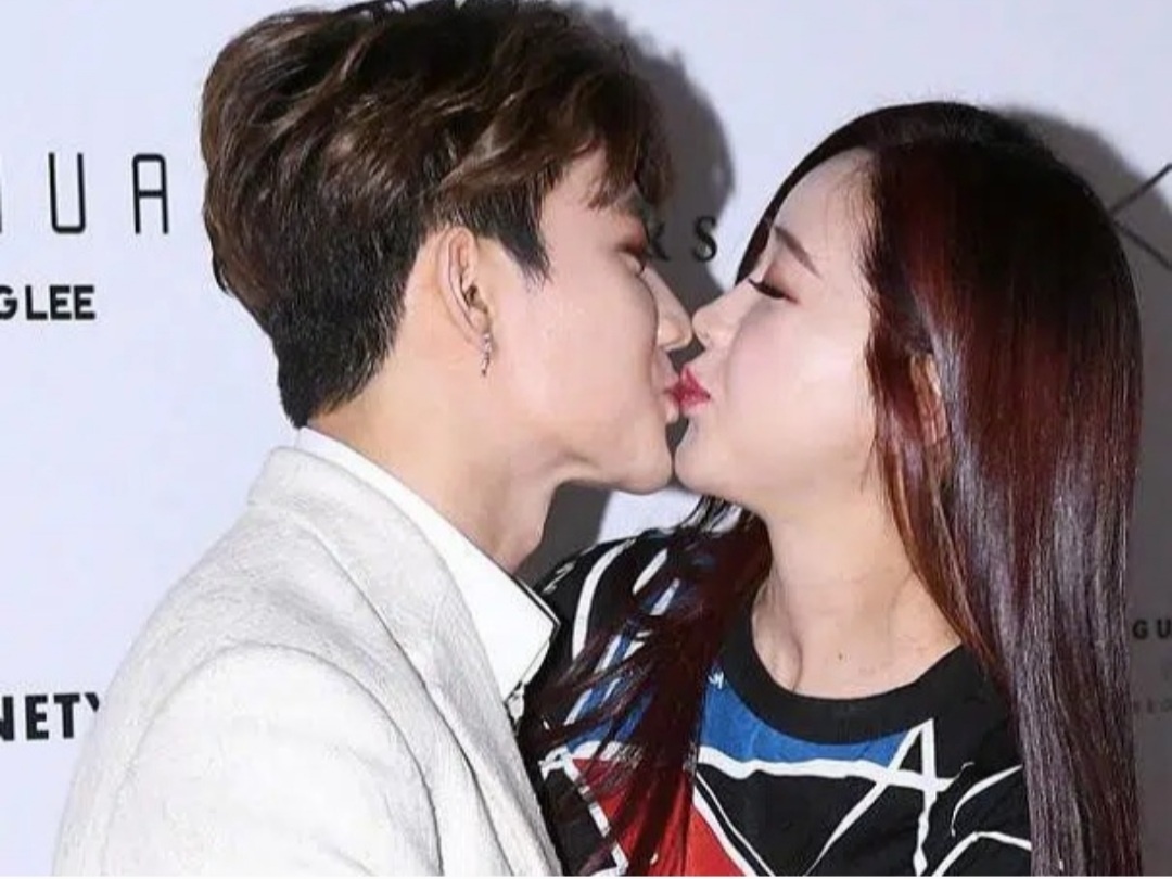 Hon nhan 'vo gia chong tre' trong showbiz chi la gia tao? hinh anh