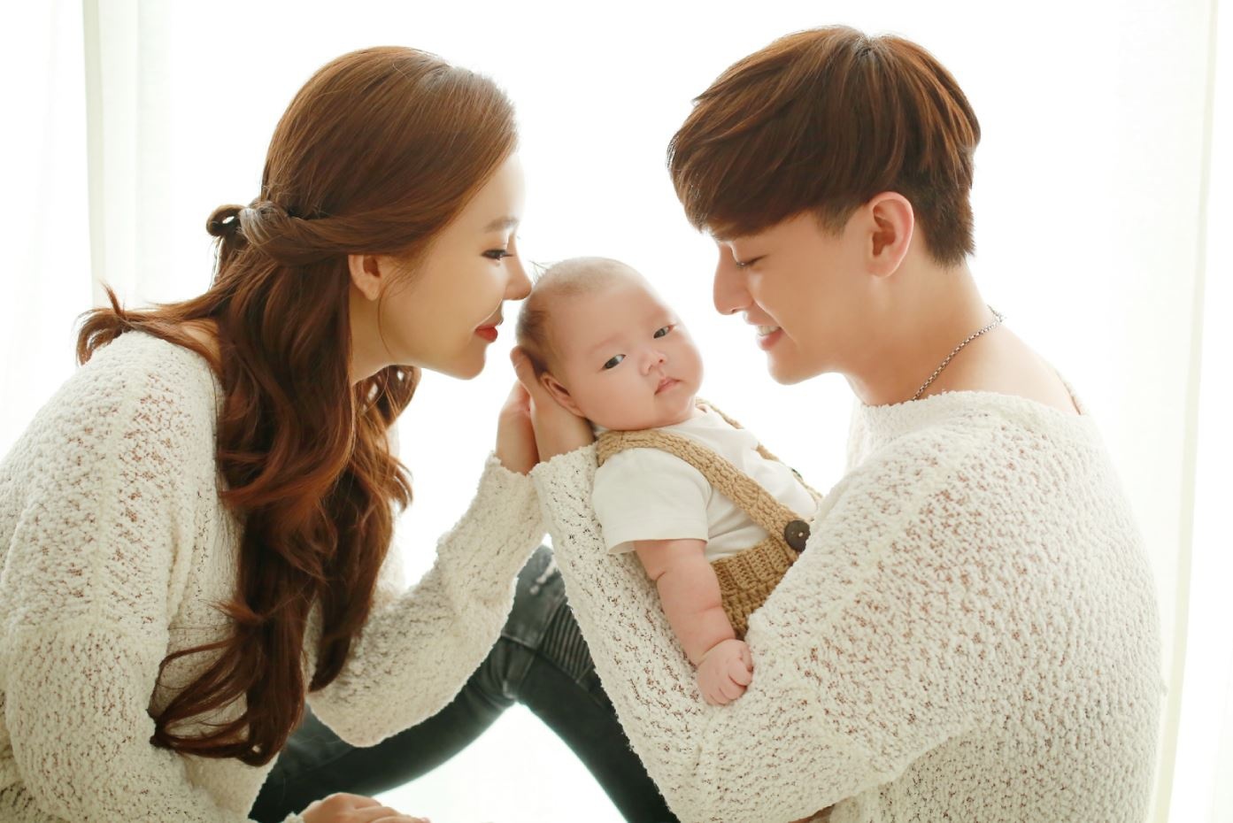 tinh yeu lech tuoi anh 1