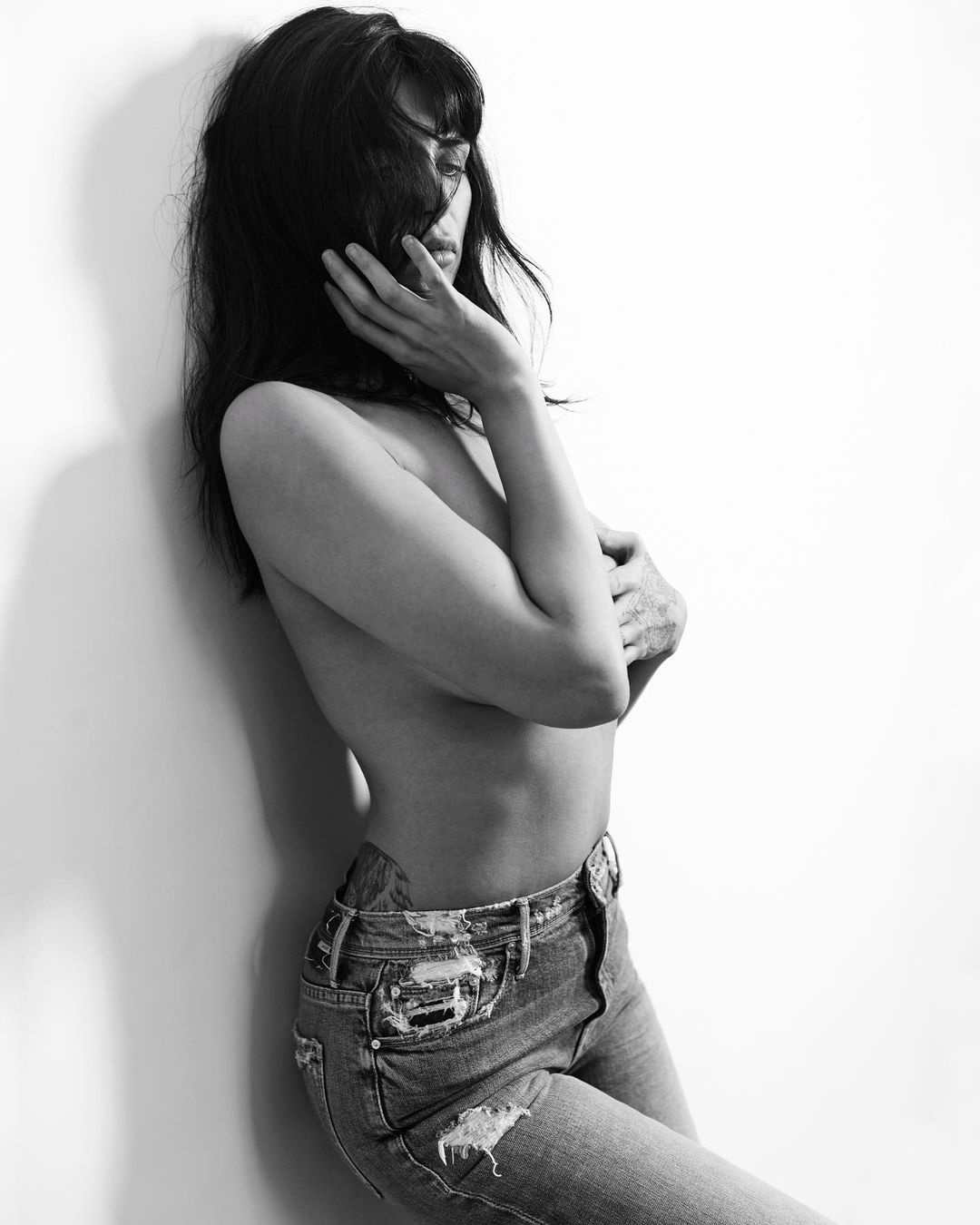 nguoi mau bi truc xuat anh 3