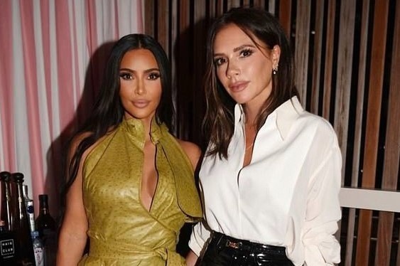 Kim Kardashian du sinh nhat Victoria Beckham hinh anh