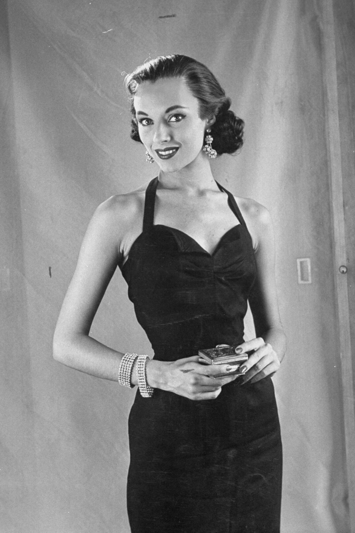 my nhan co tam lung trieu USD anh 5