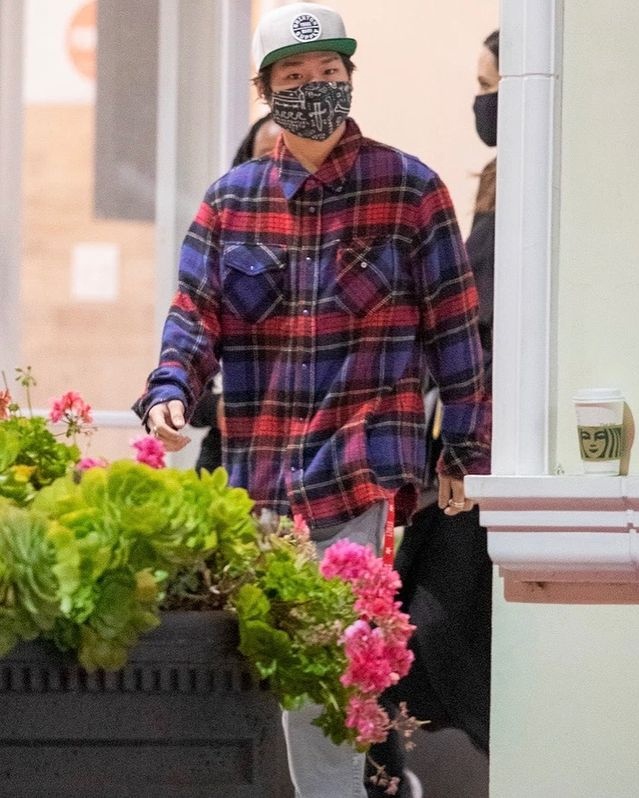 Angelina Jolie dạo phố cùng Pax Thiên ảnh 2 Angelina Jolie dao pho cung Pax Thien anh 2