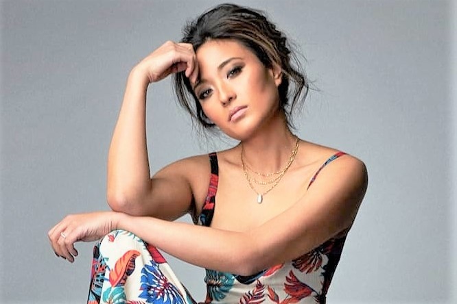 Hanh trinh tro thanh da nu 'Kung Fu' cua mot nhan vien van phong hinh anh