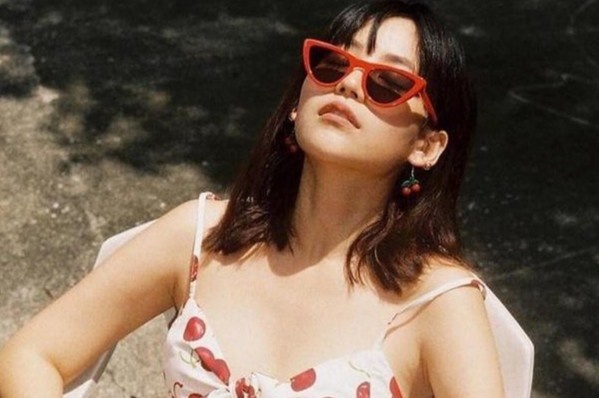 Nhan sac dien vien Thai Lan dong vai ma nu trong 'Girl From Nowhere' hinh anh