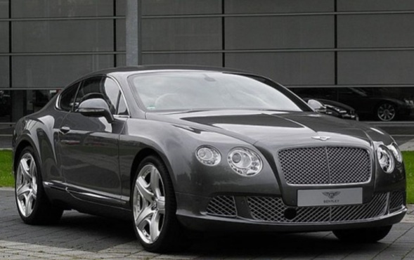 Sieu xe cua nhung ngoi sao showbiz hinh anh