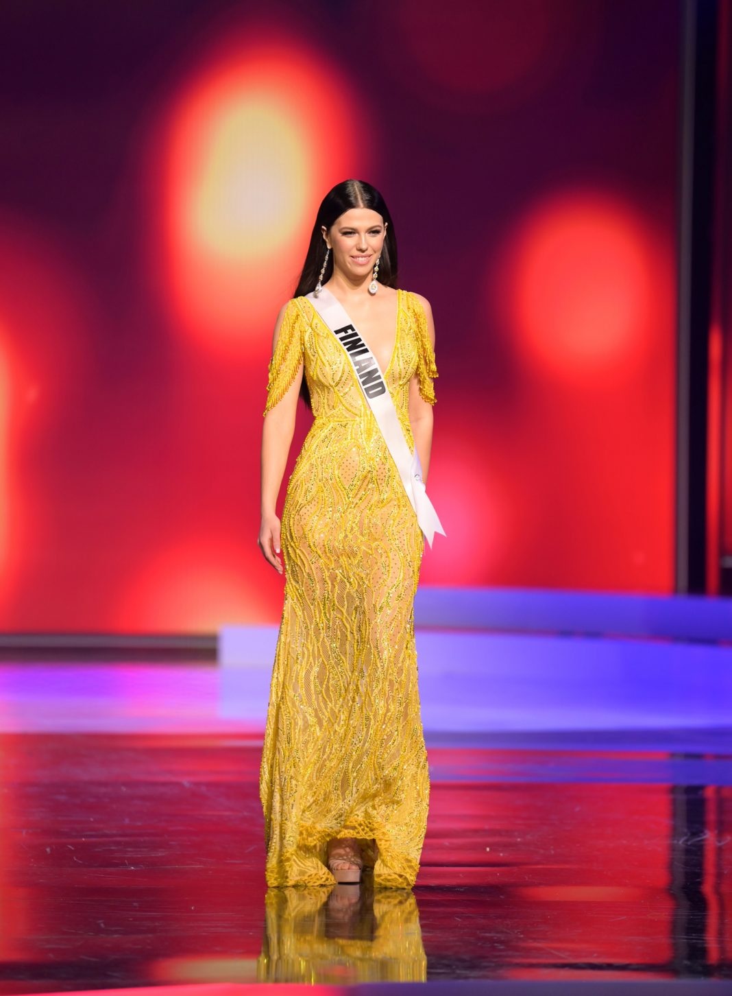 thi sinh duoc danh gia cao tai Miss Universe anh 10