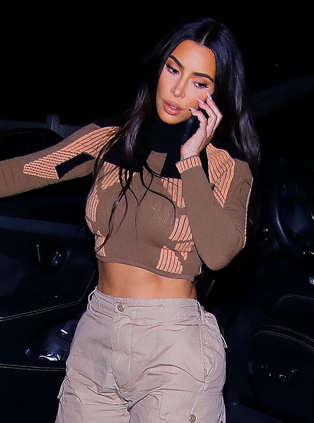 Kim Kardashian bi nhan vien cu kien anh 1