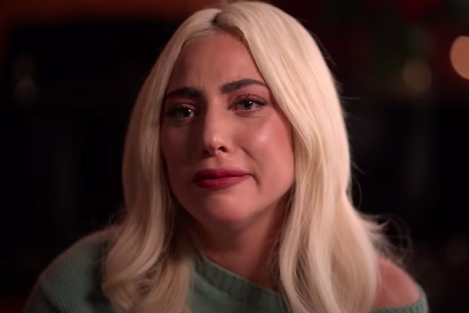 'Lady Gaga giai toa noi dau cho nguoi bi cuong buc' hinh anh