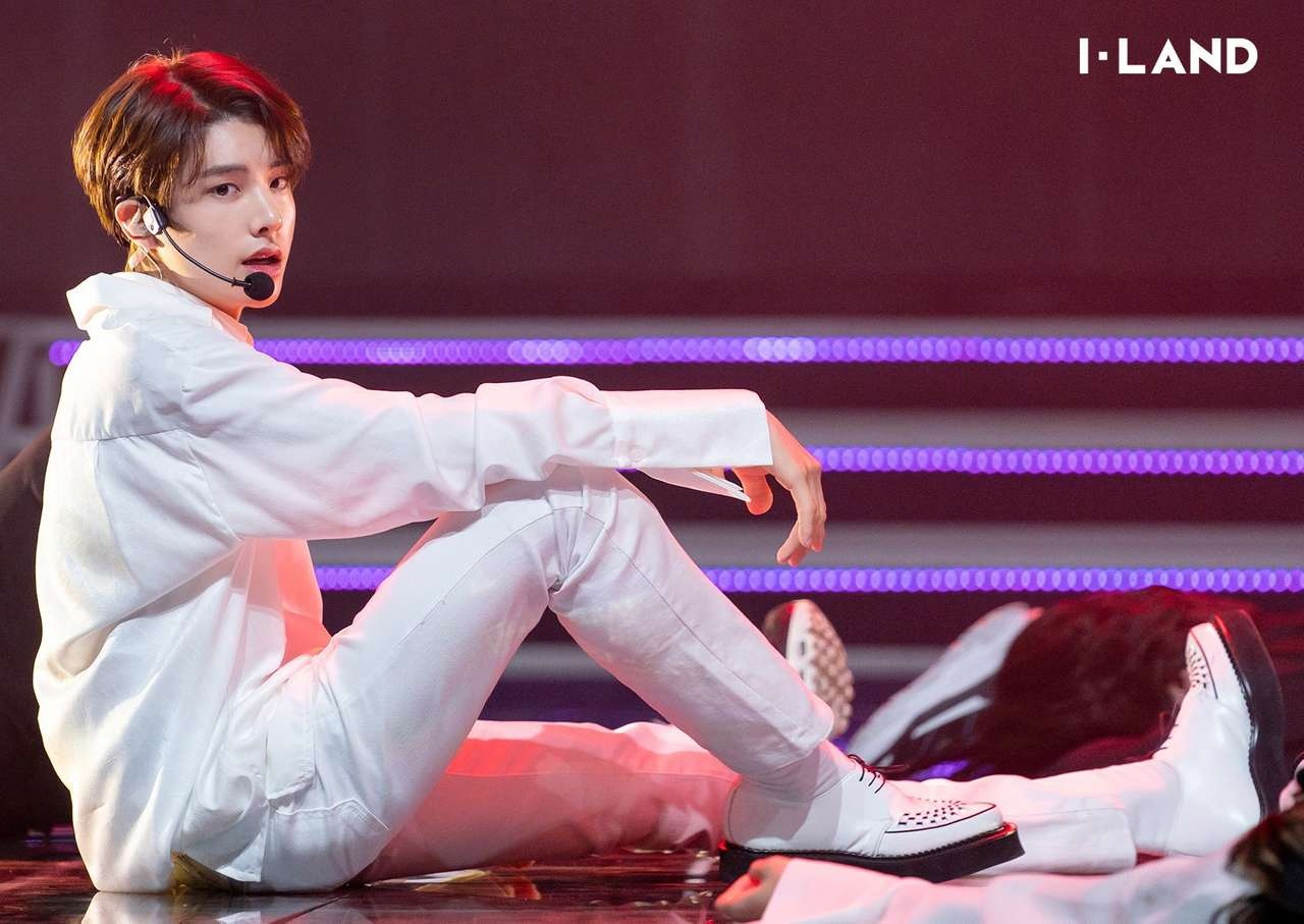 ngoi sao giau co cua showbiz anh 7