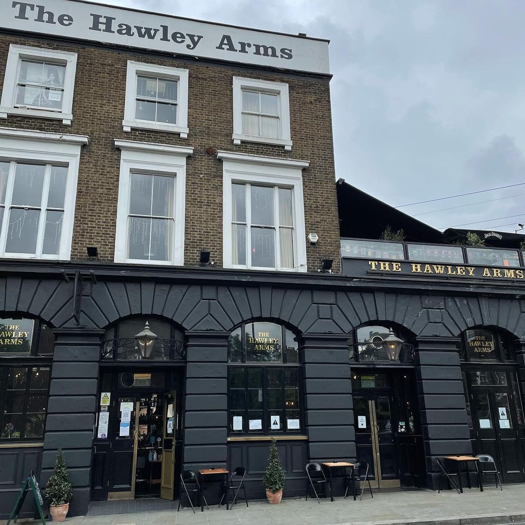 su that ve Amy Winehouse anh 8