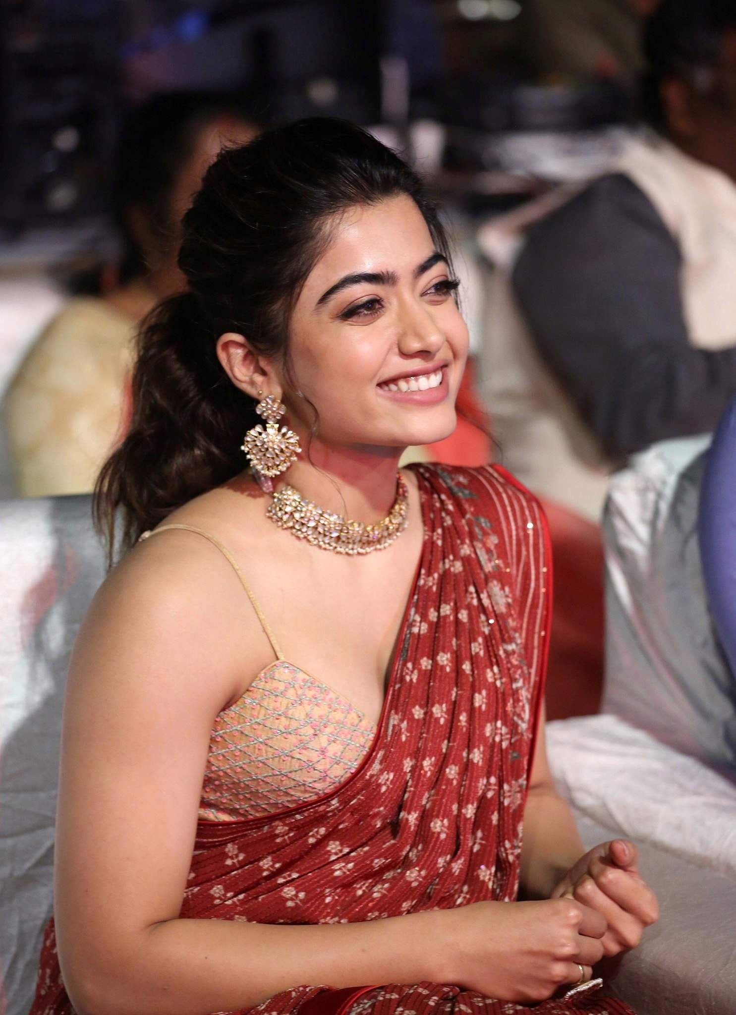 người đẹp được fan đi 900 km để gặp mặt ảnh 9 nguoi dep duoc fan di 900 km de gap mat anh 9