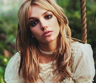 Khi nhung ngoi sao kien cao chinh cha me ruot hinh anh