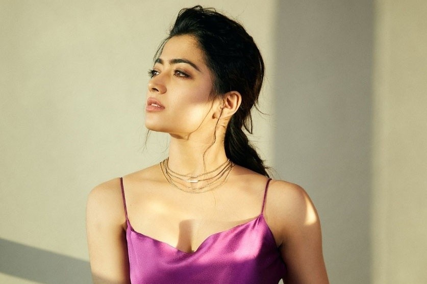 Nguoi dep la guong mat bao chung rating o An Do hinh anh