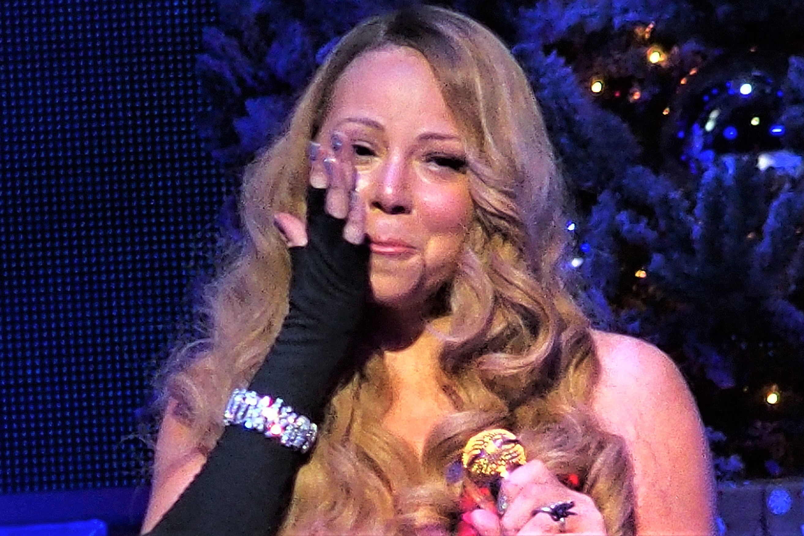 Anh trai kien Mariah Carey hinh anh