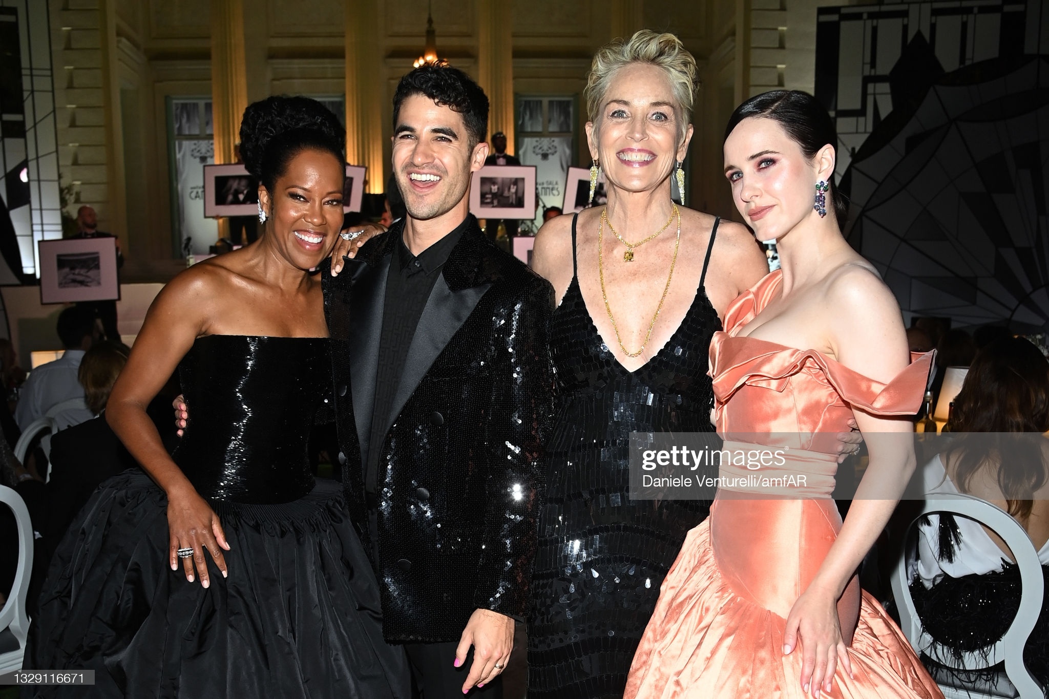 sao tai LHP Cannes anh 1