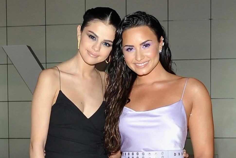 Tinh ban vai chuc nam cua cac ngoi sao hang A hinh anh