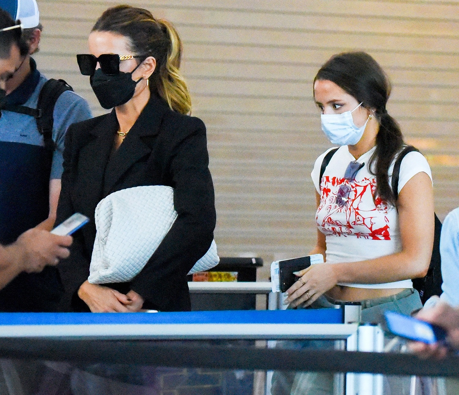 minh tinh Tran Chau Cang gap con anh 2