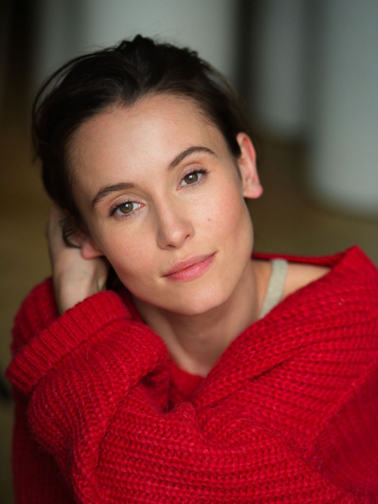 Peri Baumeister Blood Red Sky anh 8