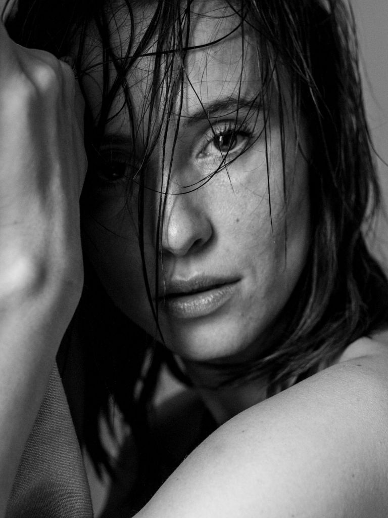 Peri Baumeister Blood Red Sky anh 7